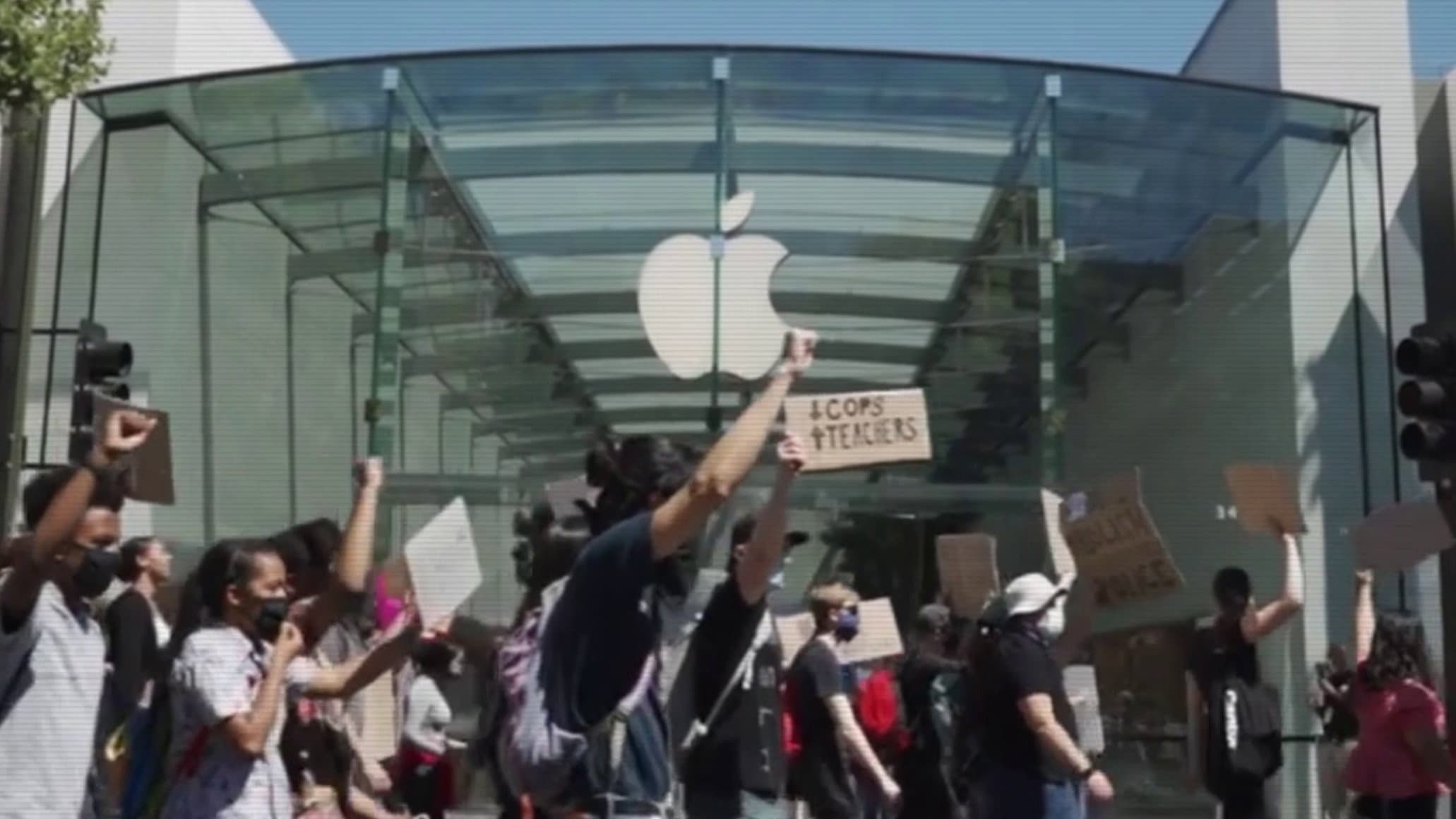 The Last Town – une ville contre la Silicon Valley backdrop