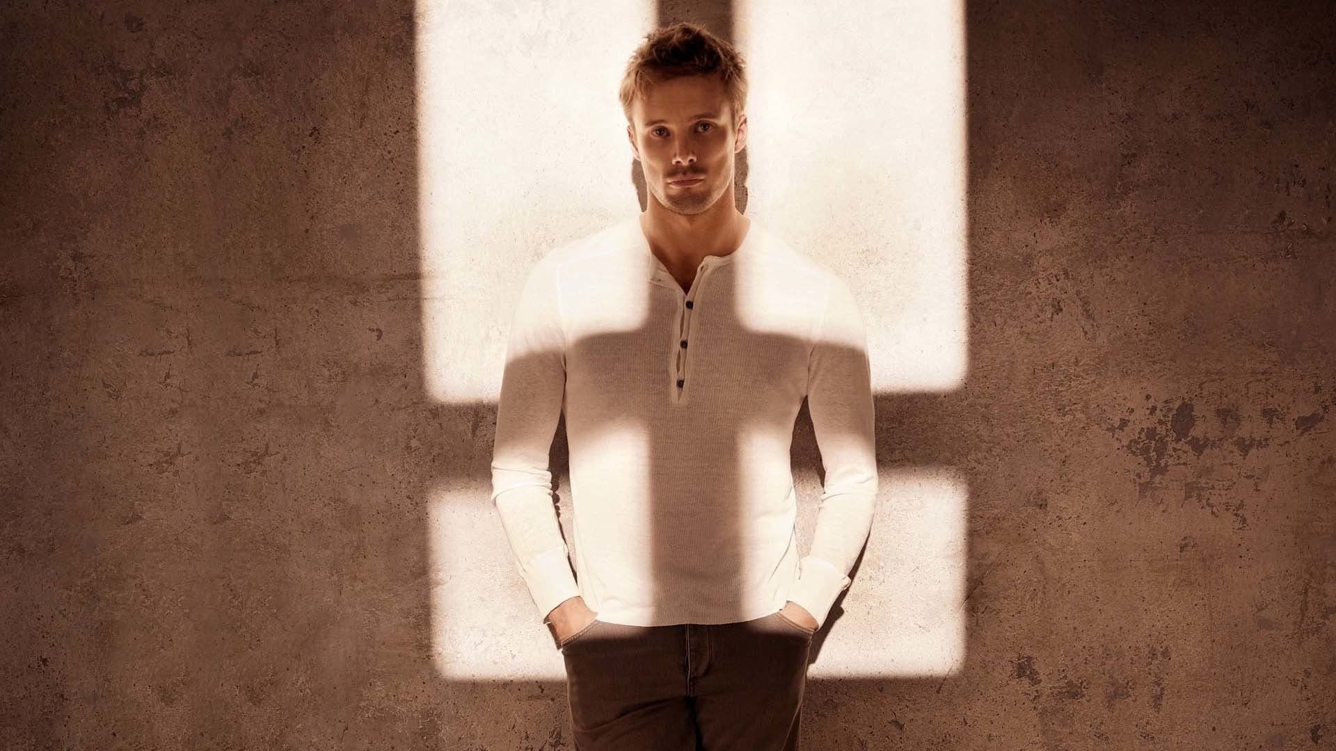 Damien backdrop