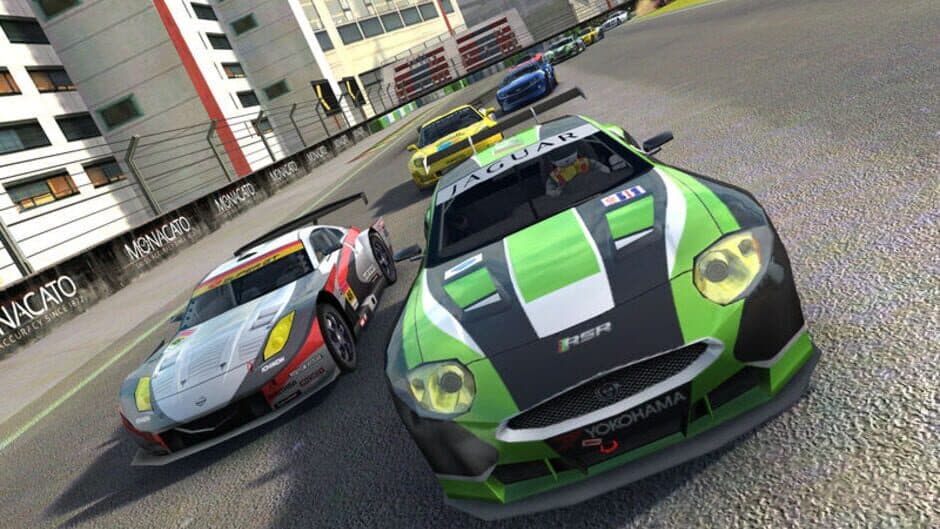 Real Racing 2 screenshot 3