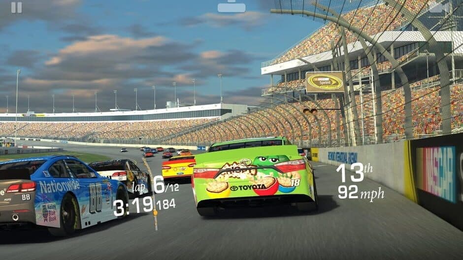 Real Racing 3 screenshot 7