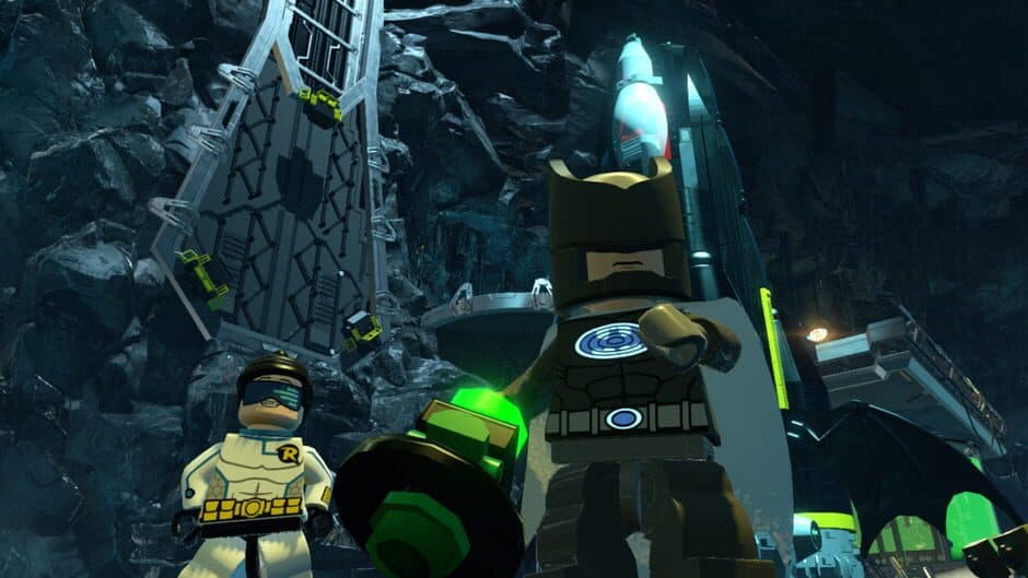 LEGO Batman 3: Beyond Gotham screenshot 1