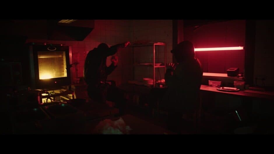 She Sees Red screenshot 1