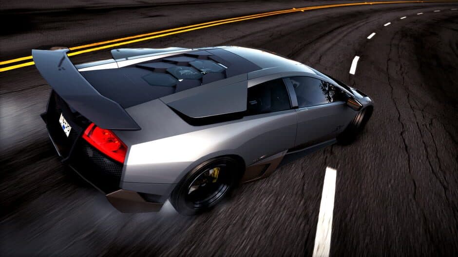 Need for Speed: Hot Pursuit screenshot 2