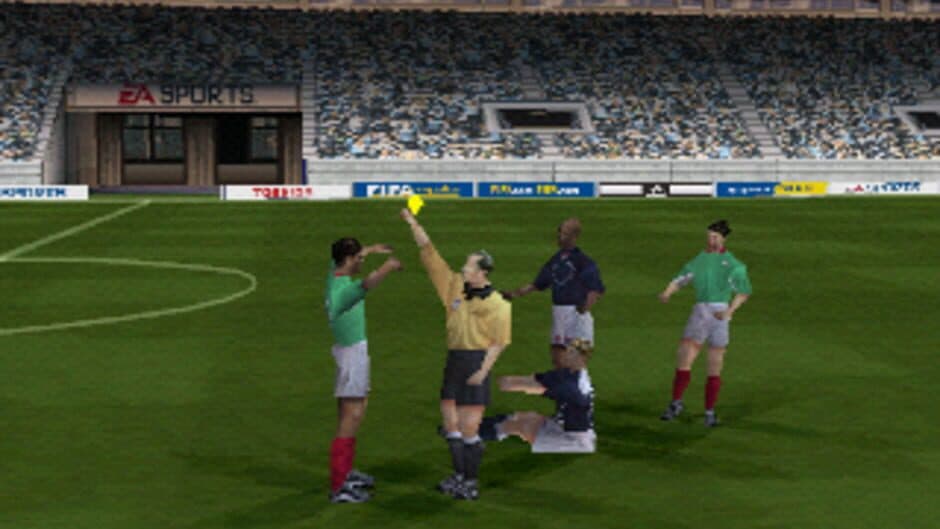FIFA Soccer 2005 screenshot 1